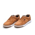 کفش انرژی پلاس نابوک مردانه چرم طبیعی اسپرت – رنگ عسلی - فروشگاه تبریزپا